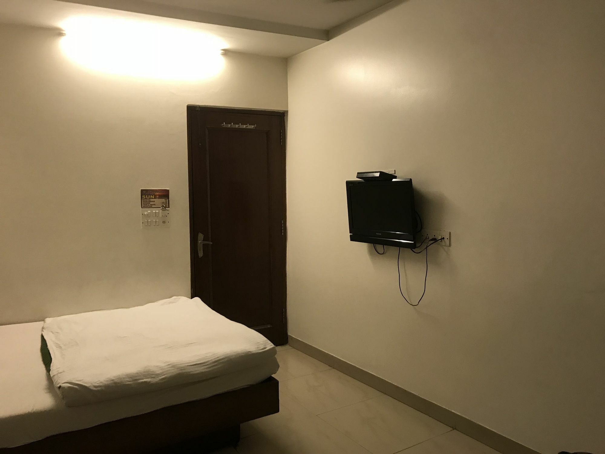 Hotel Sun International New Delhi Extérieur photo